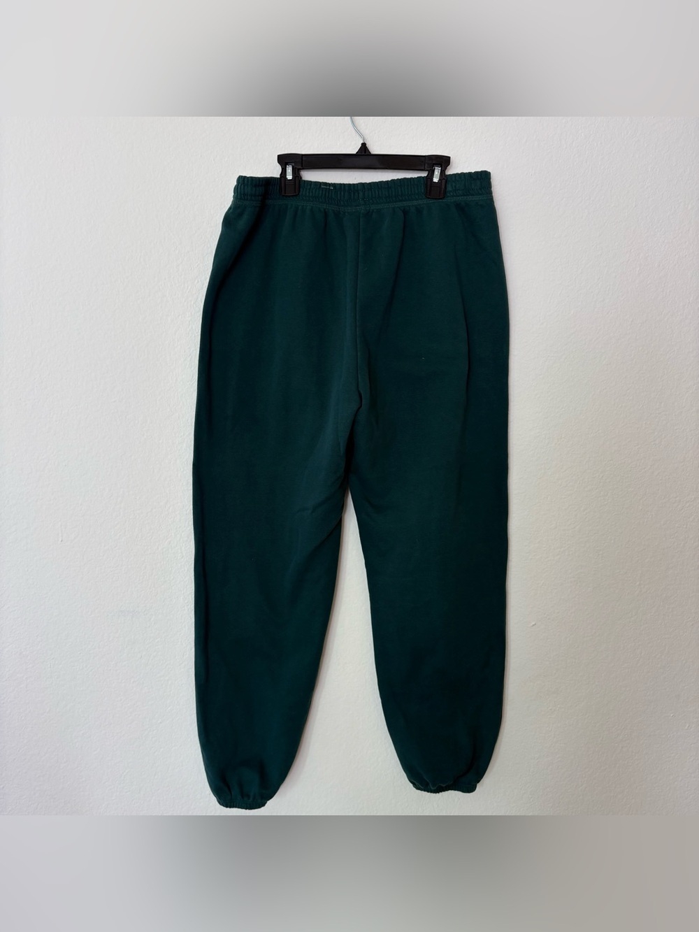 Beyond Yoga On The Go Jogger Size Medium Dark Spruce Green - Picture 2 of 8